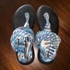 Sanuk sandals